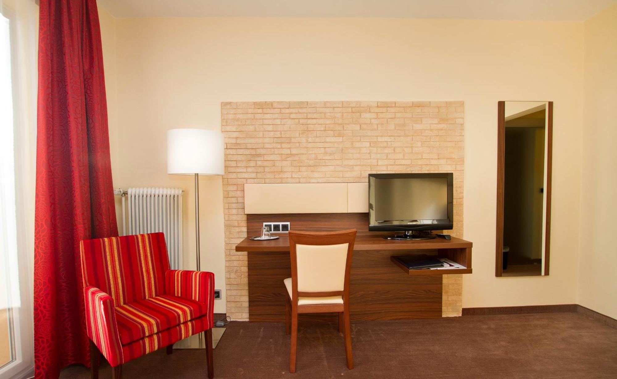 Schoenis-landhotel